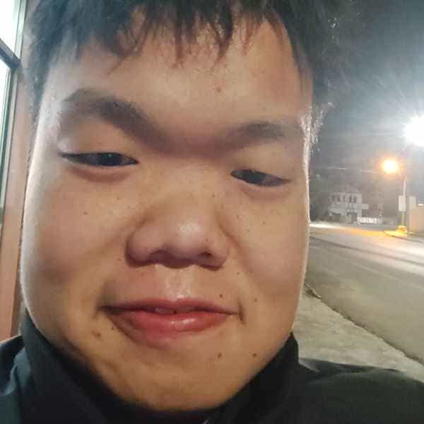 江苏25岁单身帅哥真诚找对象-辽源征婚相亲网