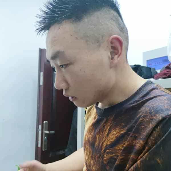 四川28岁单身帅哥真诚找对象-辽源征婚相亲网