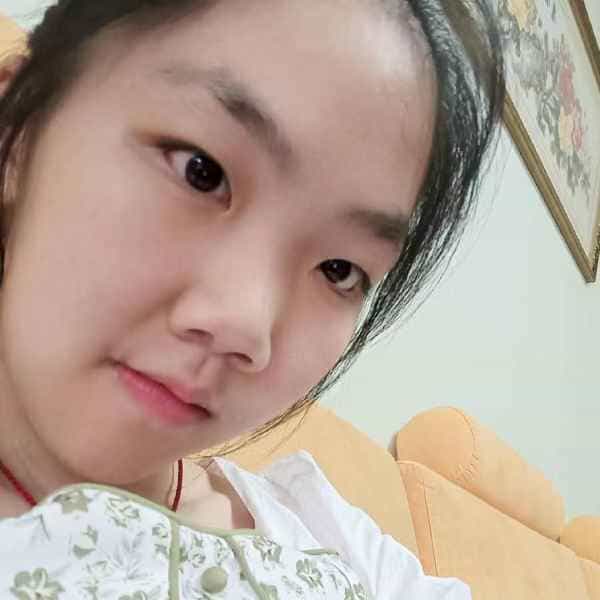 重庆22岁单身美女真诚找对象-辽源征婚相亲网